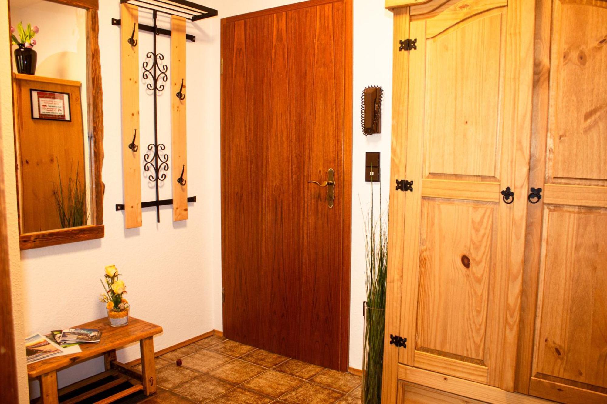 Ferienwohnung In Schoenwald Schwarzwald Luaran gambar